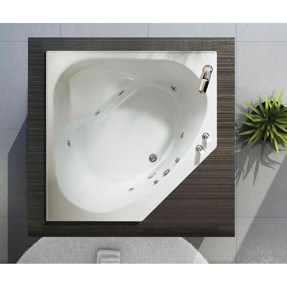 Maax Canada Tandem 59.5 in. x 59.5 in. Corner Bathtub with Aeroeffect System Without tiling flange, Center Drain Drain in White